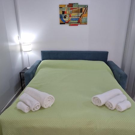 Al Teatro Verdi Luxury Apartment Salerno Exterior photo